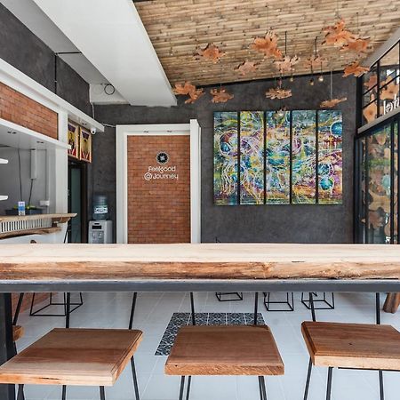Feelgood@Journey Hostel Phuket Exterior photo